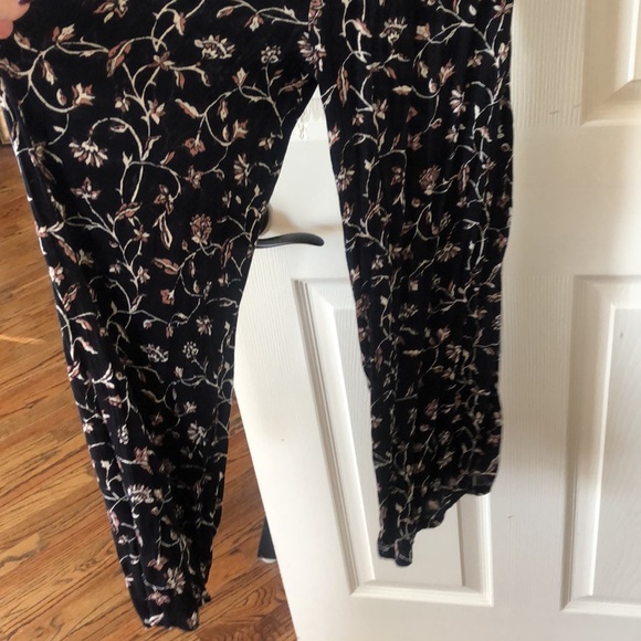 Amuse society off the shoulder jumpsuit - Picture 12 of 12